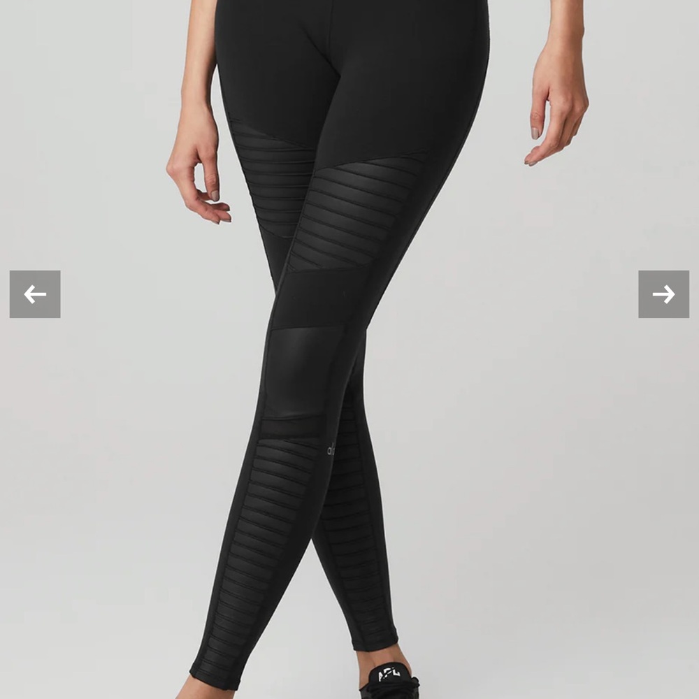 ALO Yoga Black High Waited Moto Leggings